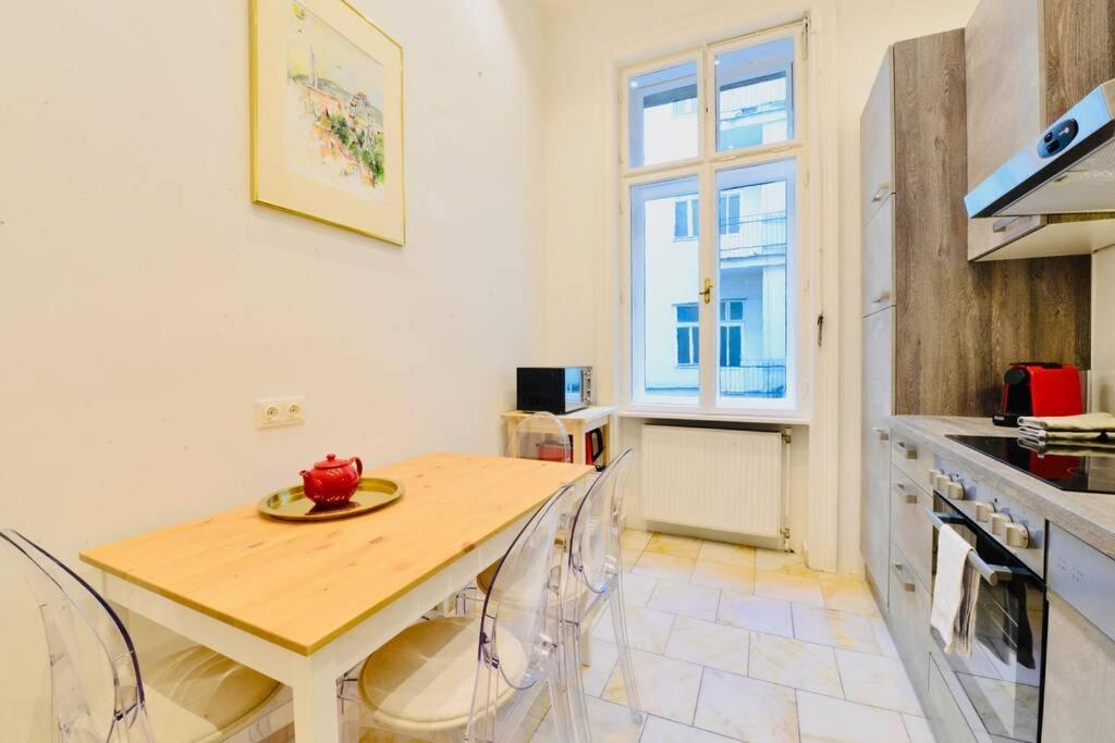 Beautiful Viennese Flat In The City Centre 외부 사진